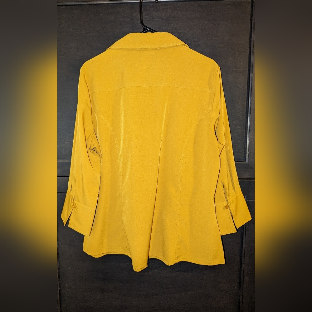Cato L/S Button Down Top Size XL - Picture 2 of 3
